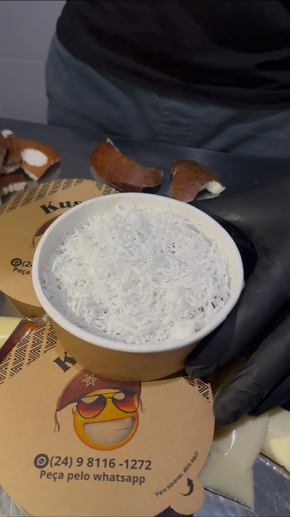 Kuskuz com coco fresco